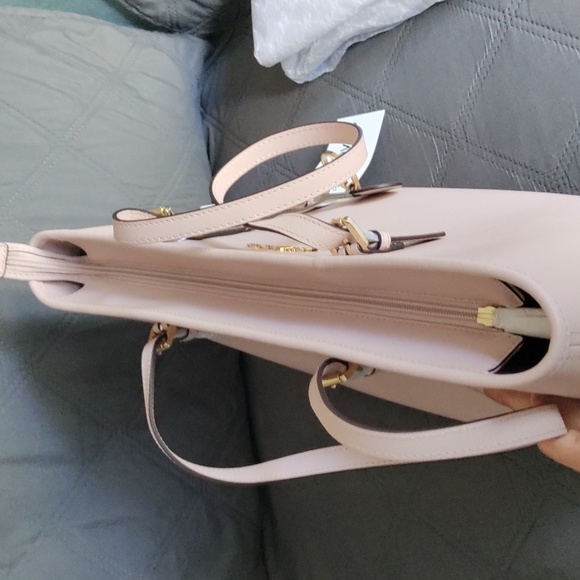 Michael Kors Jet Set Travel Top Zip Soft Pink Large Leather Tote Bag NWT - Picture 9 of 9